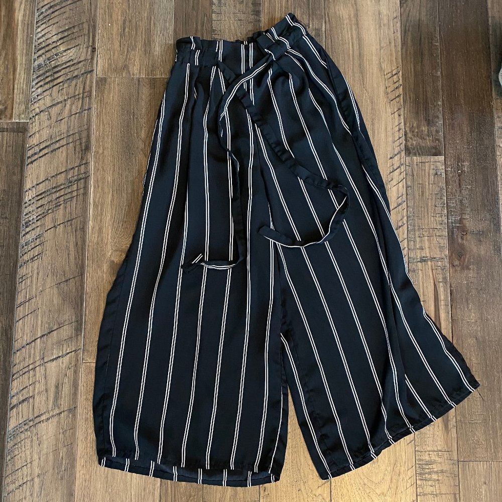 Women's Wide Leg Pants